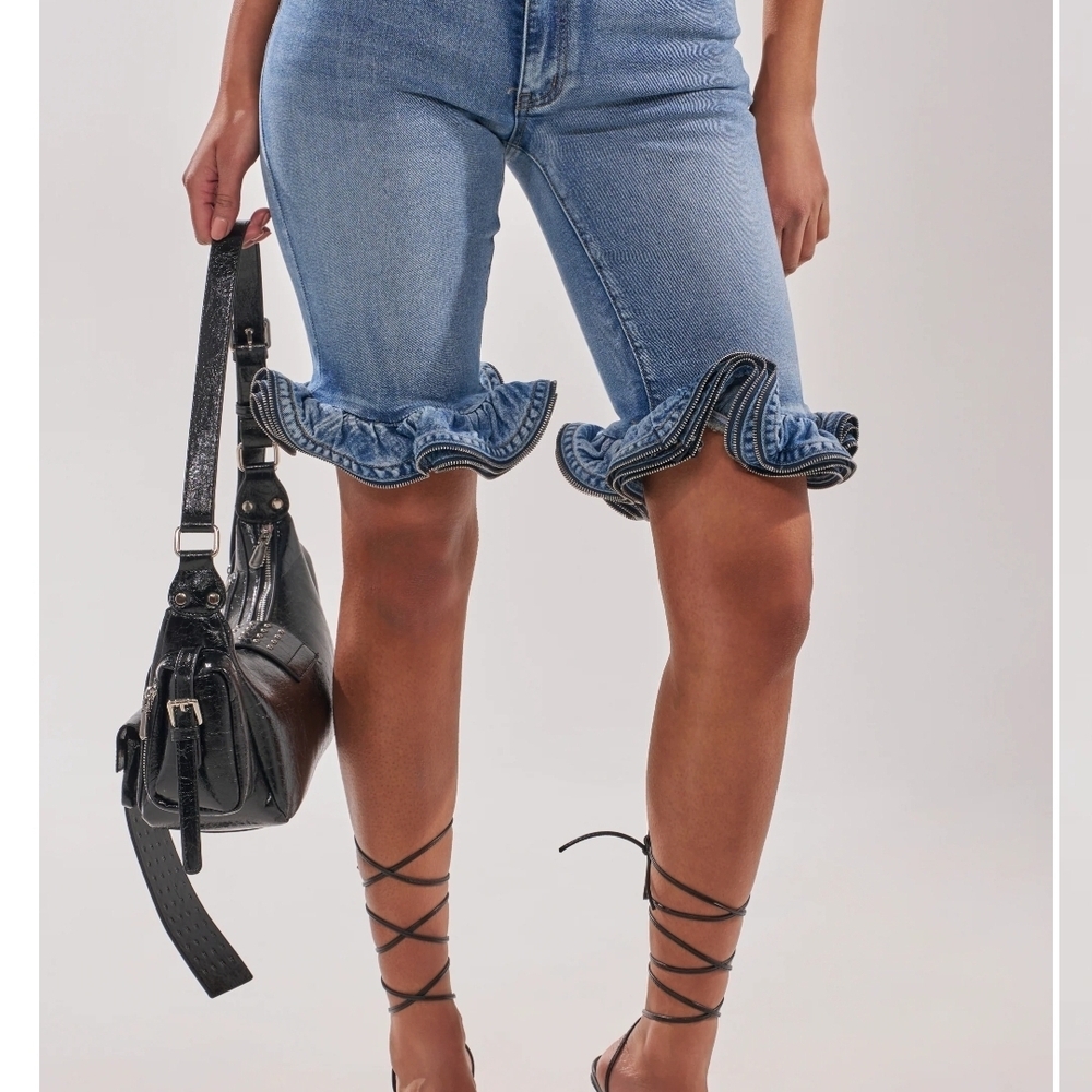 Brand new AKIRA Blue Ruffle Hem Denim Shorts